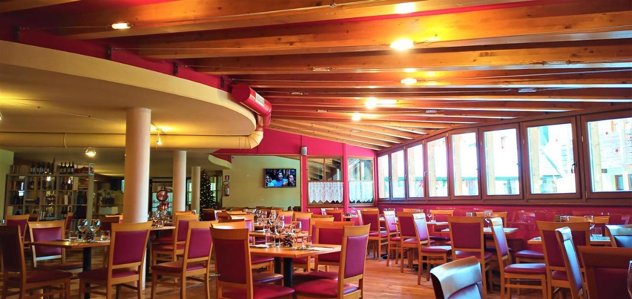 Nevesole Folgarida Resort Aparthotel מראה חיצוני תמונה