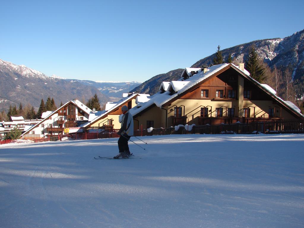 Nevesole Folgarida Resort Aparthotel מראה חיצוני תמונה