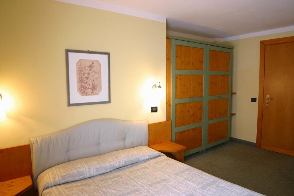 Nevesole Folgarida Resort Aparthotel מראה חיצוני תמונה