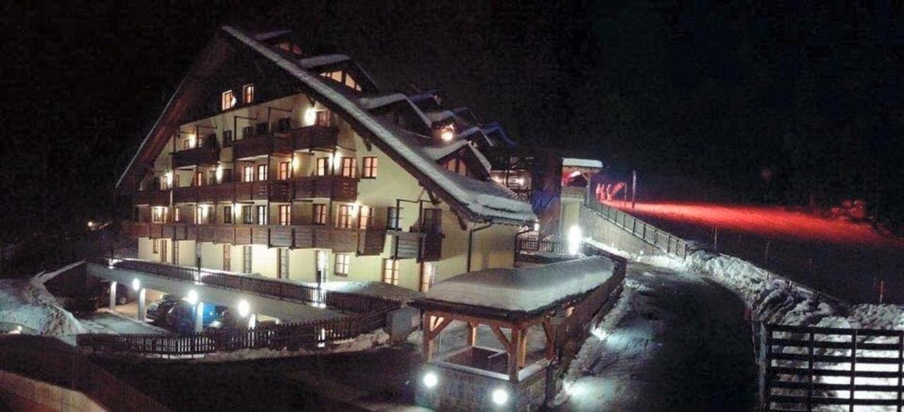 Nevesole Folgarida Resort Aparthotel מראה חיצוני תמונה