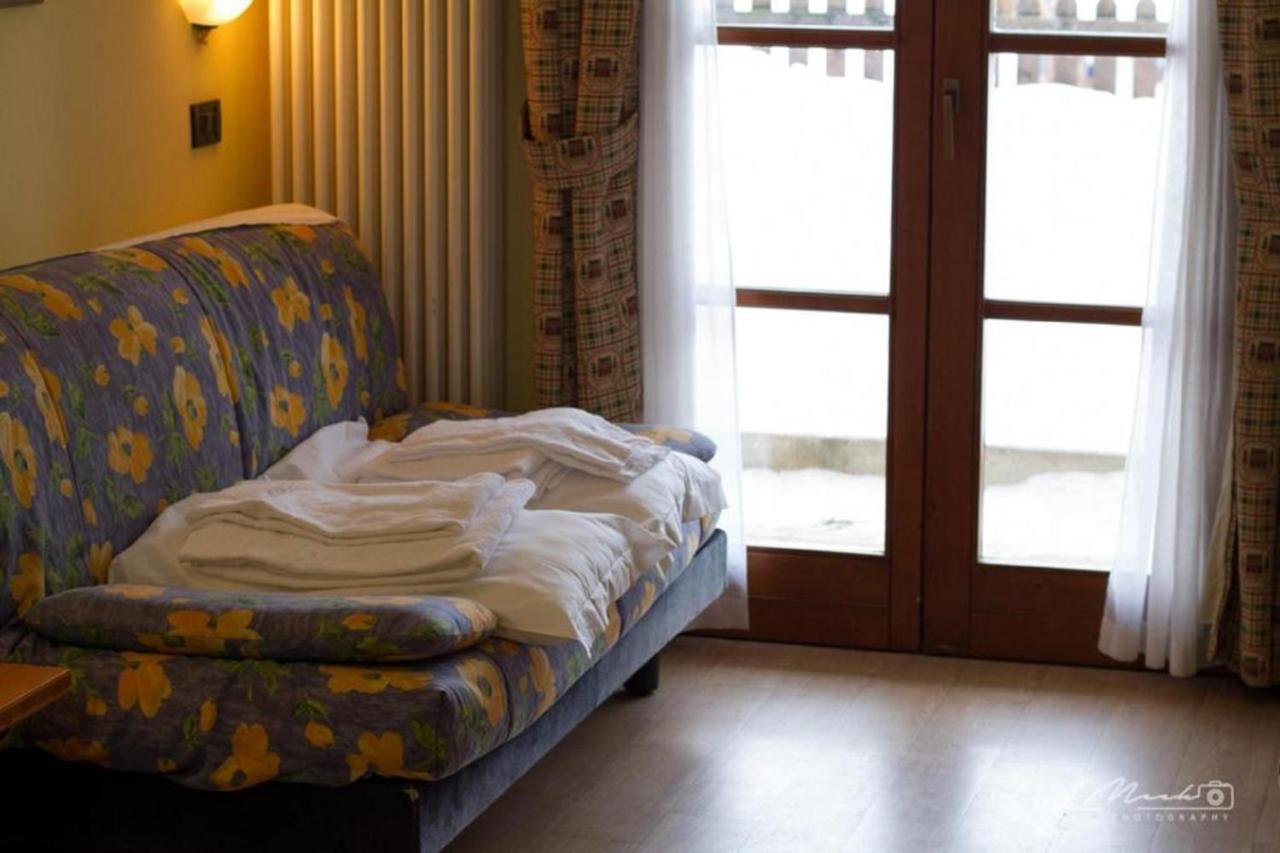 Nevesole Folgarida Resort Aparthotel מראה חיצוני תמונה